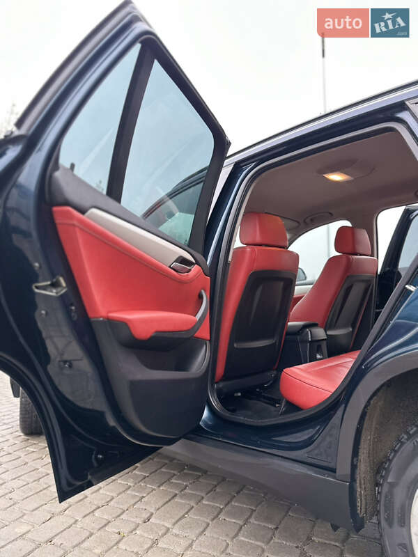 Позашляховик / Кросовер BMW X1 2013 в Чорткові