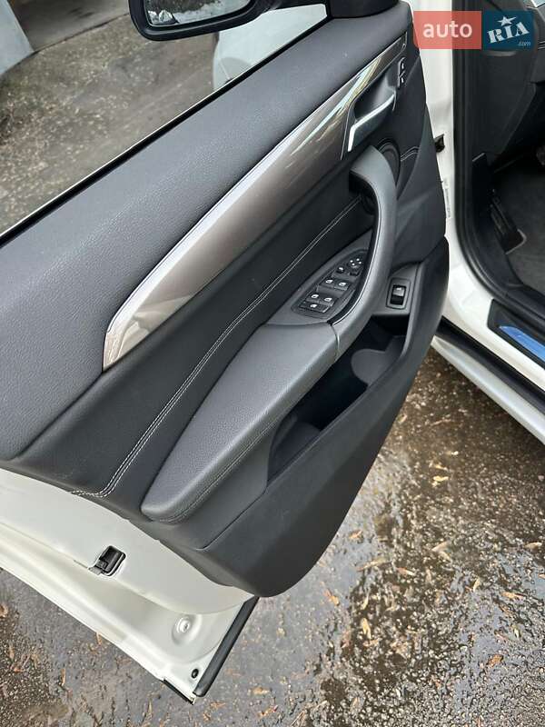 Позашляховик / Кросовер BMW X1 2020 в Києві
