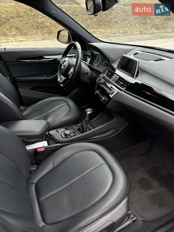 Внедорожник / Кроссовер BMW X1 2016 в Одессе фото 18 Внедорожник / Кроссовер BMW X1 2016 в Одессе