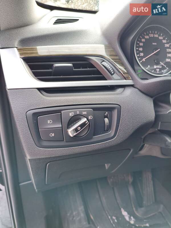 Позашляховик / Кросовер BMW X1 2015 в Прилуках