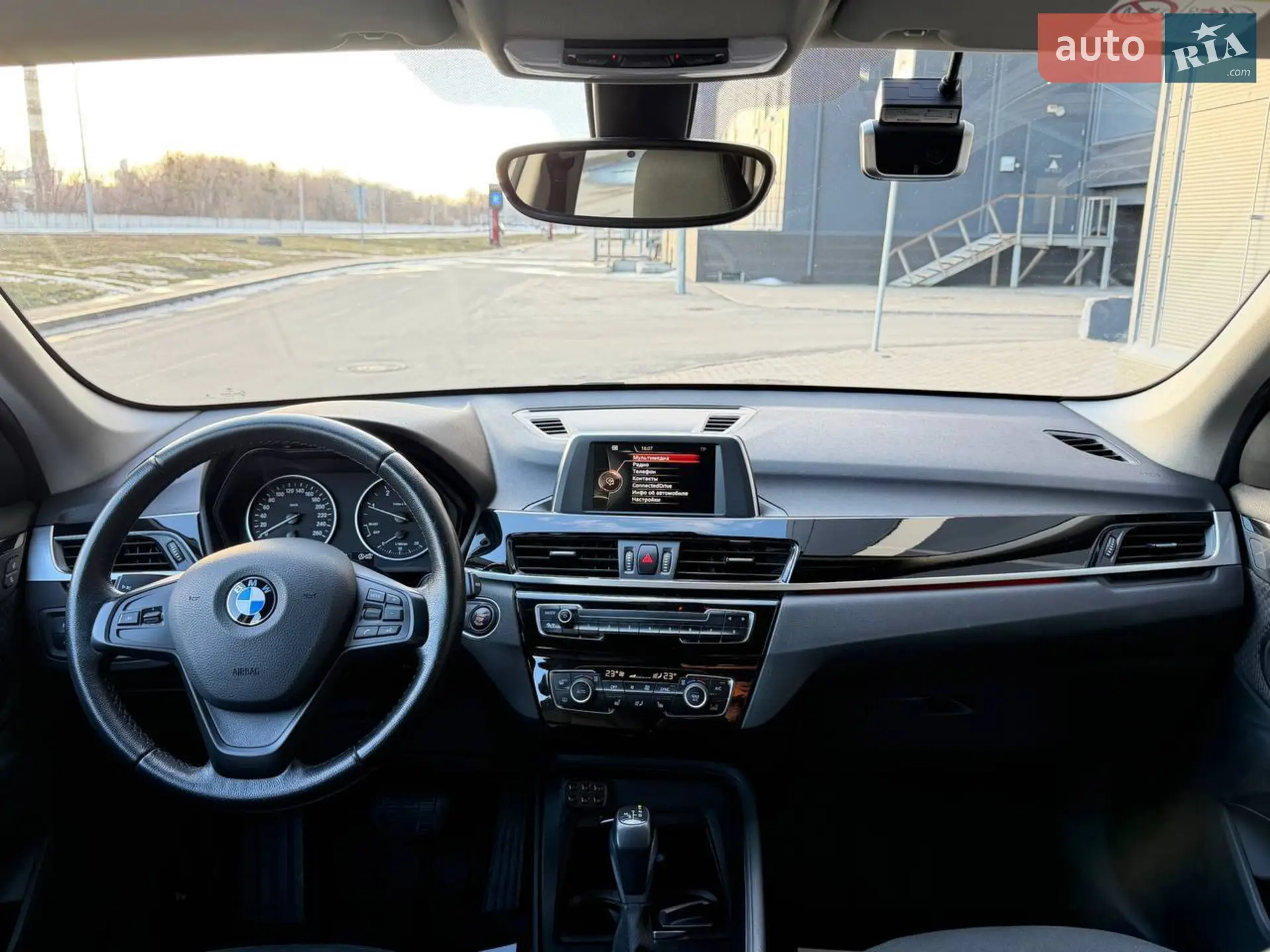 2017 BMW X1 - мініатюра 9