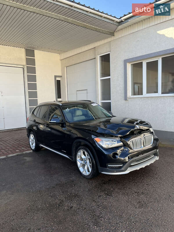 Позашляховик / Кросовер BMW X1 2015 в Рівному