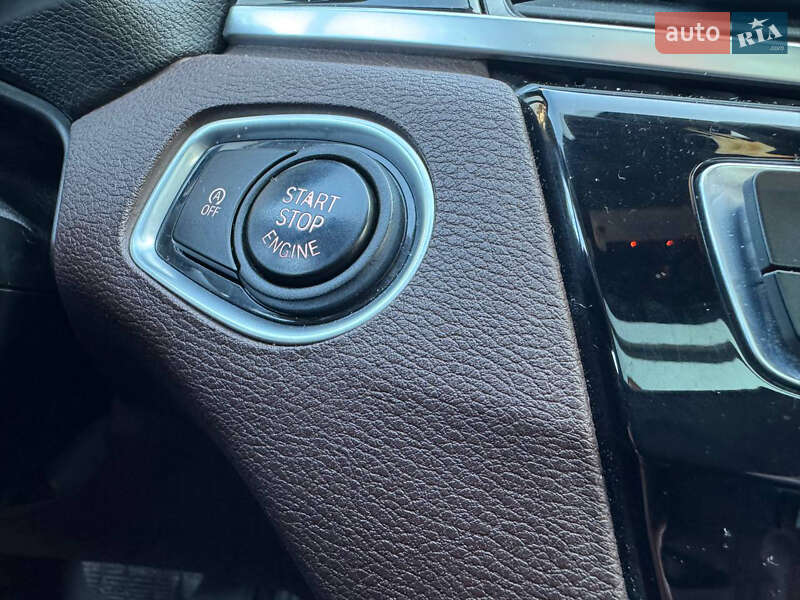 Внедорожник / Кроссовер BMW X1 2016 в Хмельницком