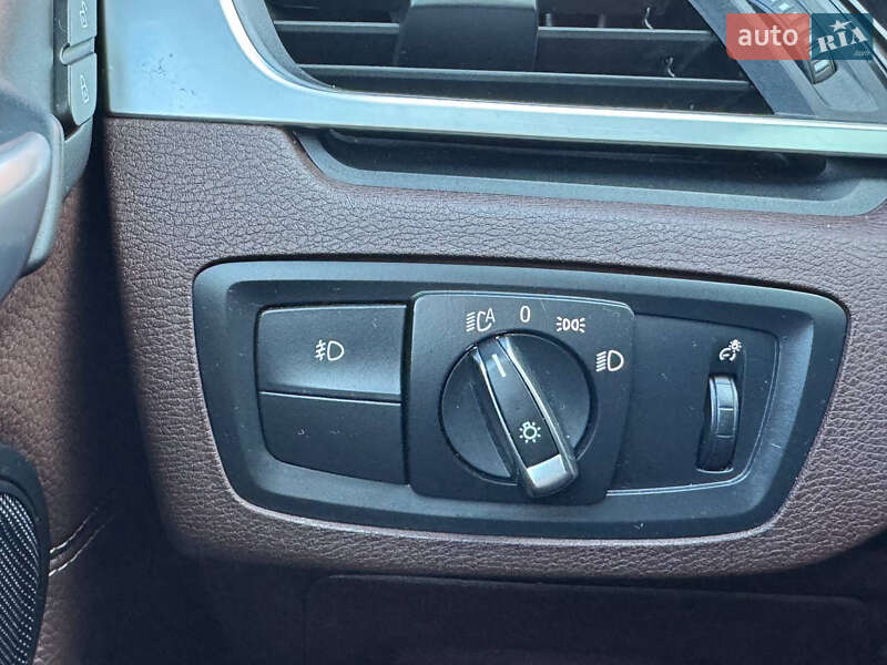 Внедорожник / Кроссовер BMW X1 2016 в Хмельницком