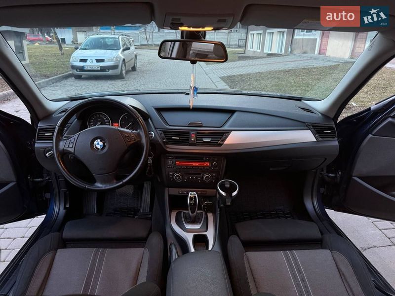 Хетчбек BMW X1 2012 в Чернівцях