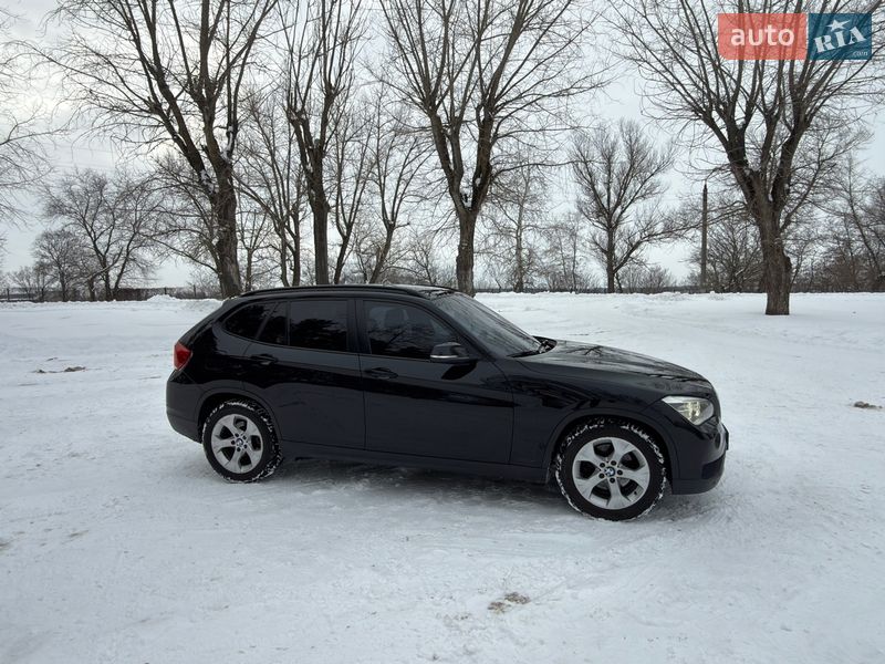 Внедорожник / Кроссовер BMW X1 2012 в Кременчуге