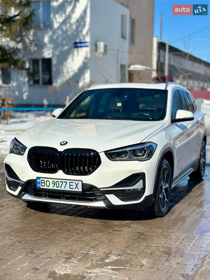 2015 BMW X1 - мініатюра 15