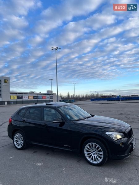 Внедорожник / Кроссовер BMW X1 2013 в Харькове