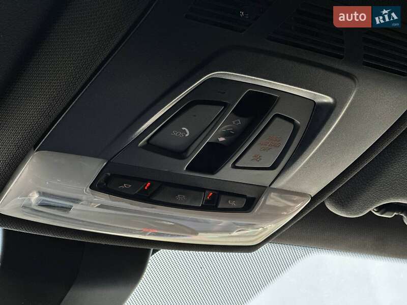 Внедорожник / Кроссовер BMW X1 2016 в Луцке