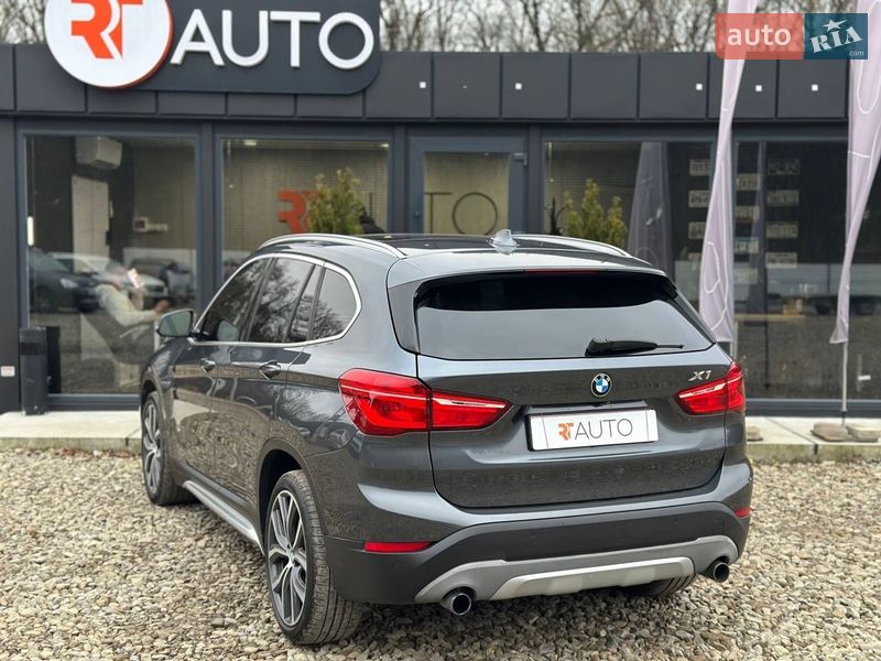 Внедорожник / Кроссовер BMW X1 2016 в Львове
