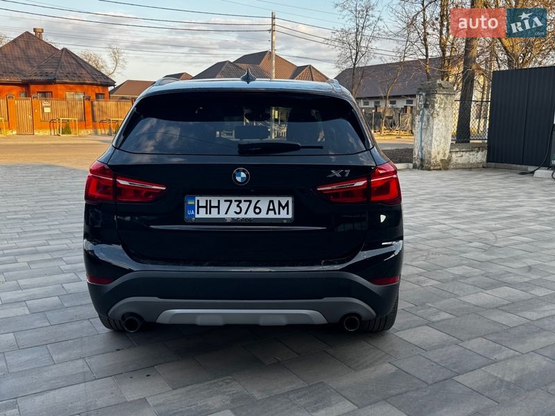 Внедорожник / Кроссовер BMW X1 2017 в Измаиле