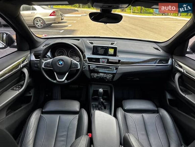 Внедорожник / Кроссовер BMW X1 2017 в Подольске