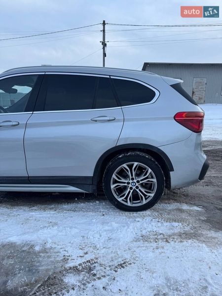 Внедорожник / Кроссовер BMW X1 2016 в Тернополе