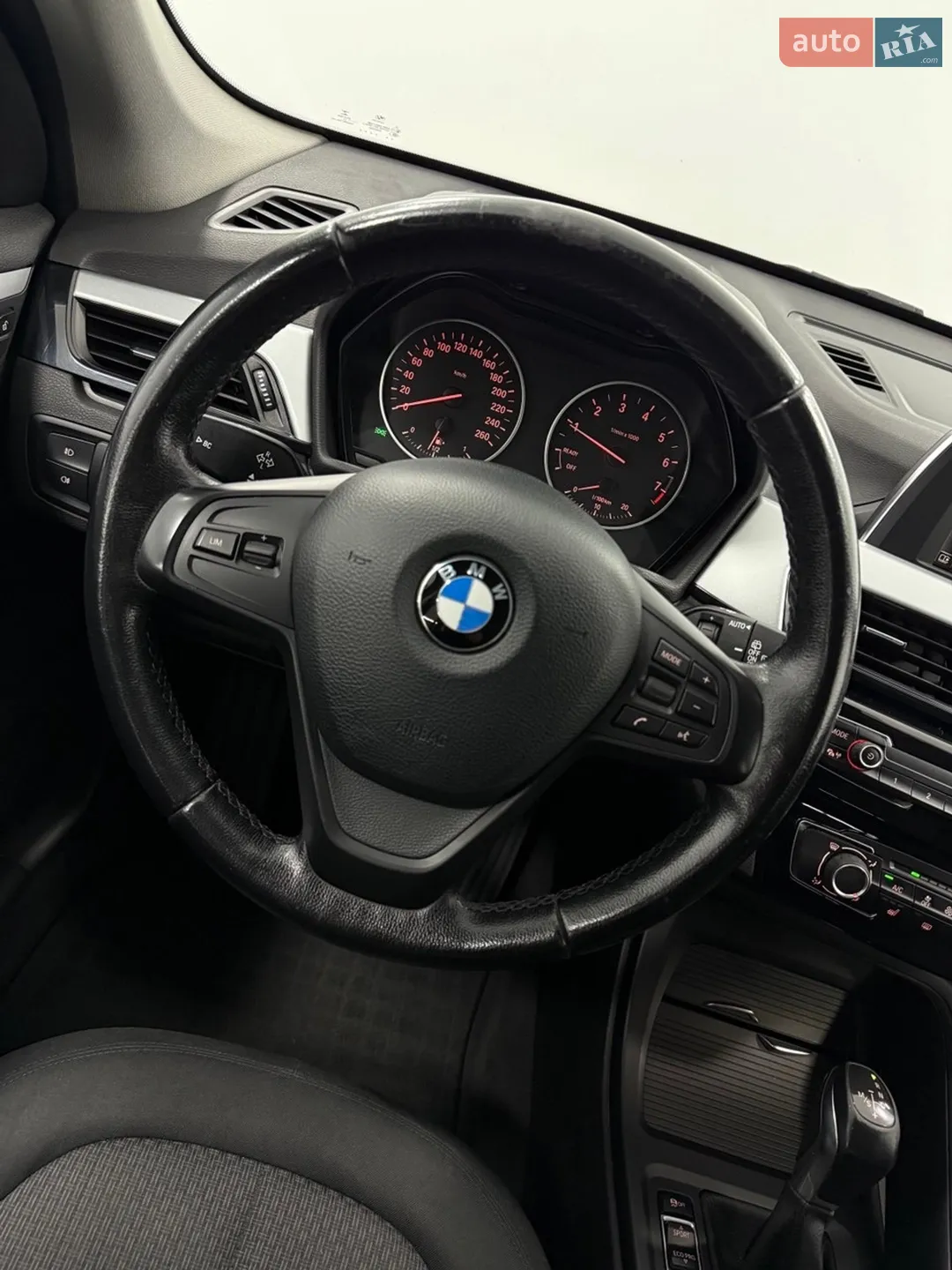 2017 BMW X1 - мініатюра 18