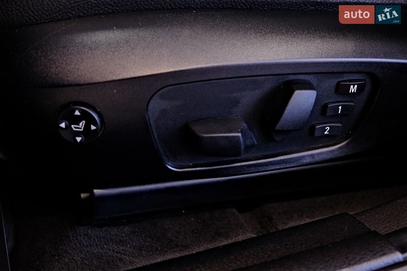 Внедорожник / Кроссовер BMW X1 2015 в Одессе