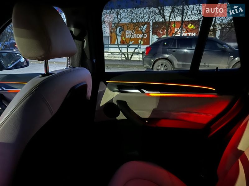 Позашляховик / Кросовер BMW X1 2016 в Сумах