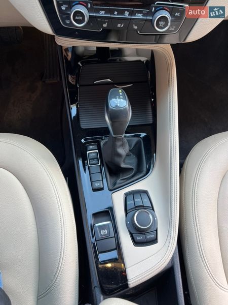 Внедорожник / Кроссовер BMW X1 2016 в Львове