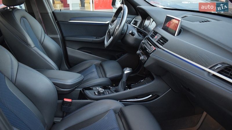 Внедорожник / Кроссовер BMW X1 2020 в Житомире
