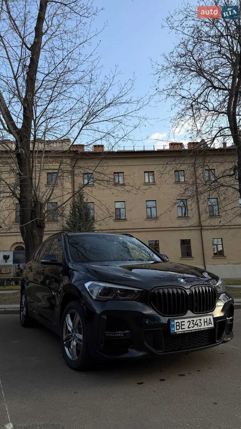 2021 BMW X1 - фото 1