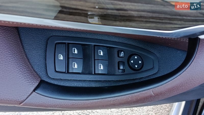 Внедорожник / Кроссовер BMW X1 2015 в Луцке