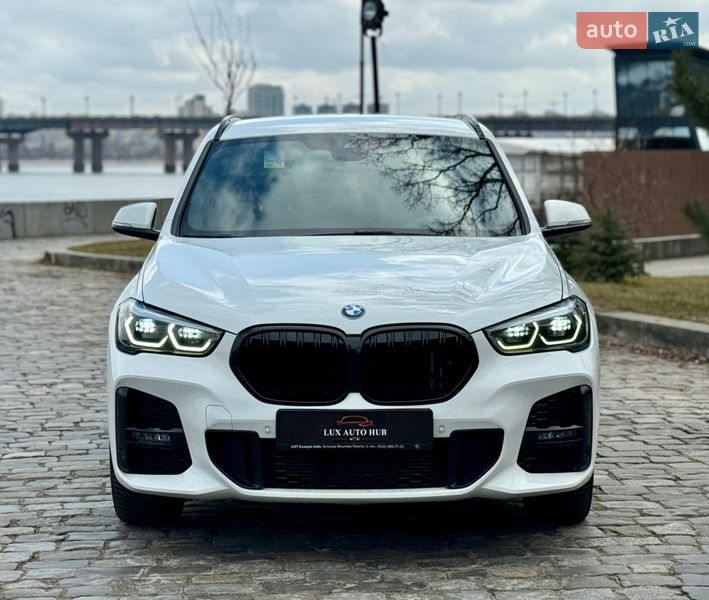 Позашляховик / Кросовер BMW X1 2022 в Києві фото 2 Позашляховик / Кросовер BMW X1 2022 в Києві