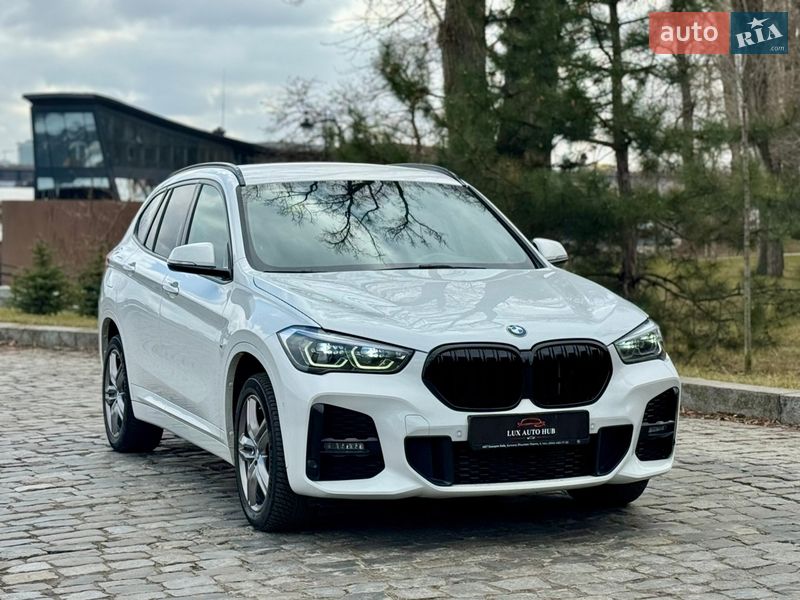 Позашляховик / Кросовер BMW X1 2022 в Києві фото 4 Позашляховик / Кросовер BMW X1 2022 в Києві