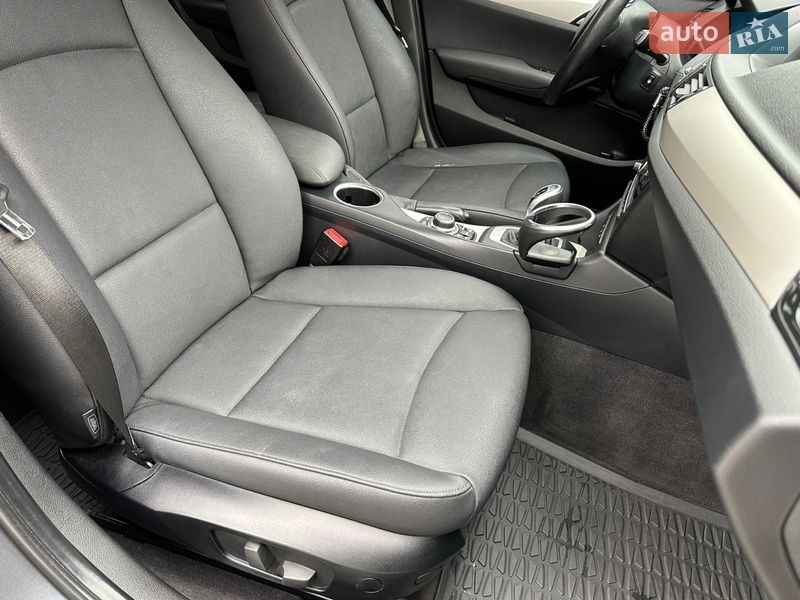 Позашляховик / Кросовер BMW X1 2012 в Києві