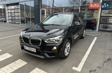 Позашляховик / Кросовер BMW X1 2017 в Луцьку