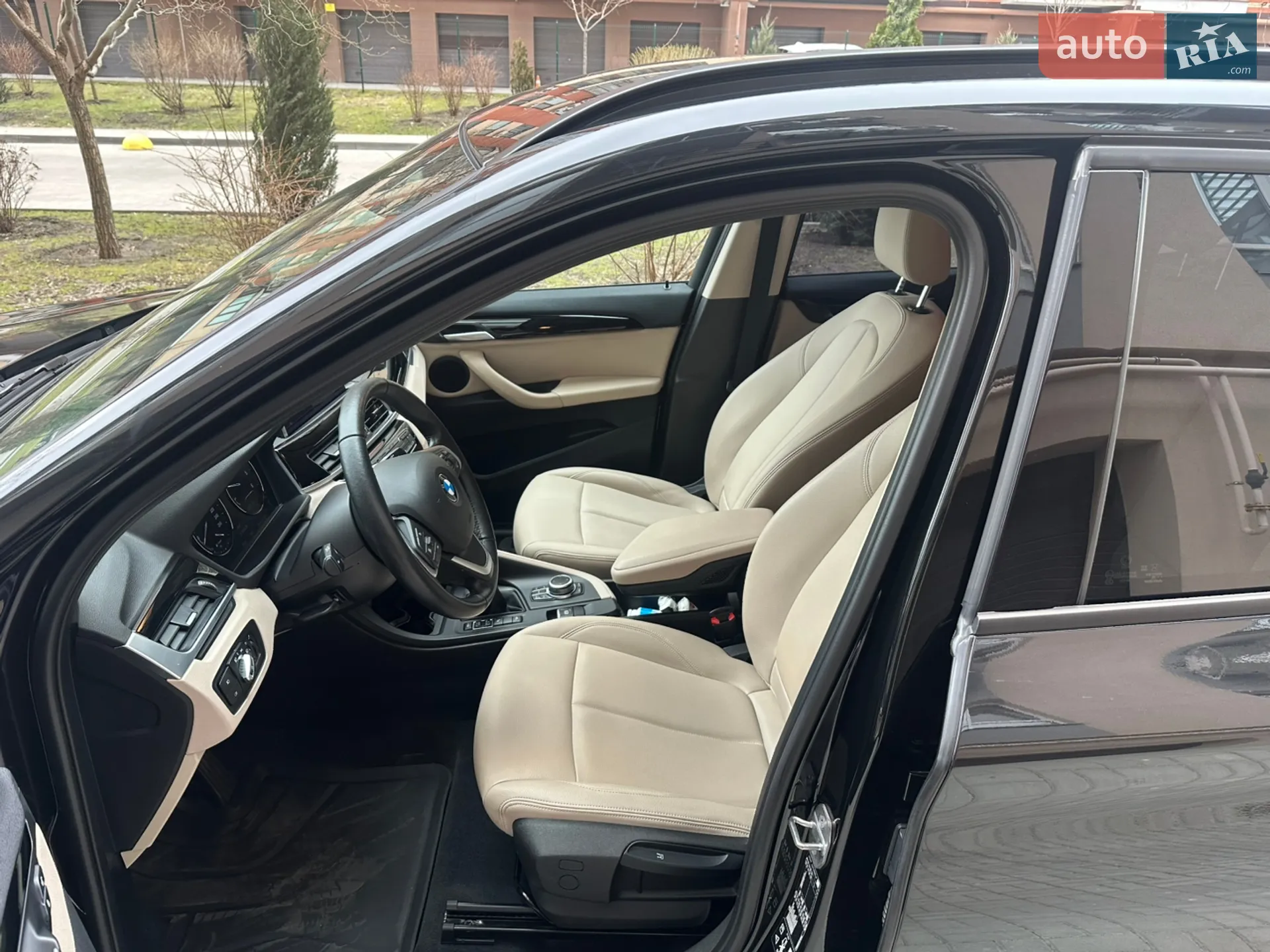 2022 BMW X1 - мініатюра 43