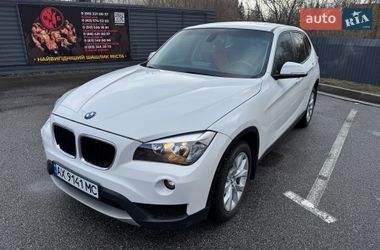 Внедорожник / Кроссовер BMW X1 2013 в Харькове