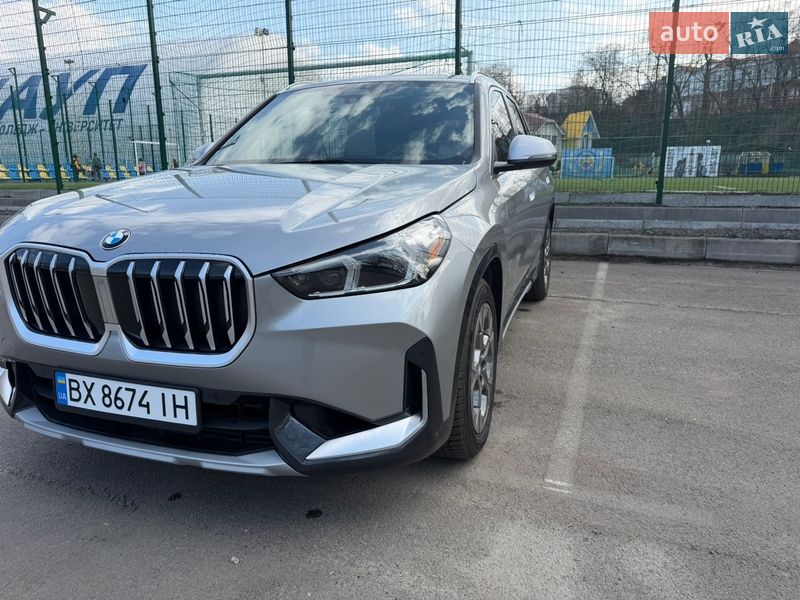 Внедорожник / Кроссовер BMW X1 2023 в Киеве фото 3 Внедорожник / Кроссовер BMW X1 2023 в Киеве