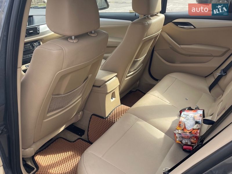 Внедорожник / Кроссовер BMW X1 2015 в Киеве фото 10 Внедорожник / Кроссовер BMW X1 2015 в Киеве