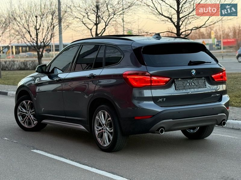 Внедорожник / Кроссовер BMW X1 2019 в Киеве