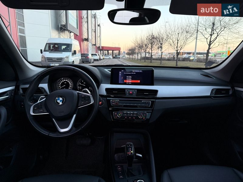 Внедорожник / Кроссовер BMW X1 2019 в Киеве