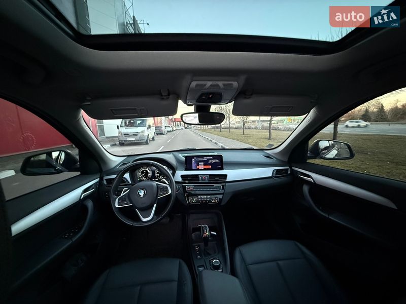 Внедорожник / Кроссовер BMW X1 2019 в Киеве