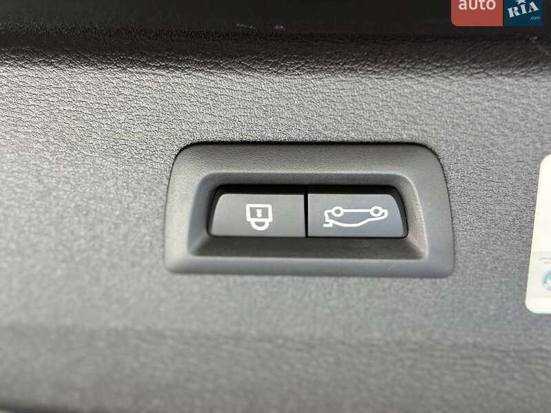 Позашляховик / Кросовер BMW X1 2017 в Рівному