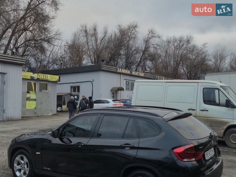 Внедорожник / Кроссовер BMW X1 2012 в Кривом Роге