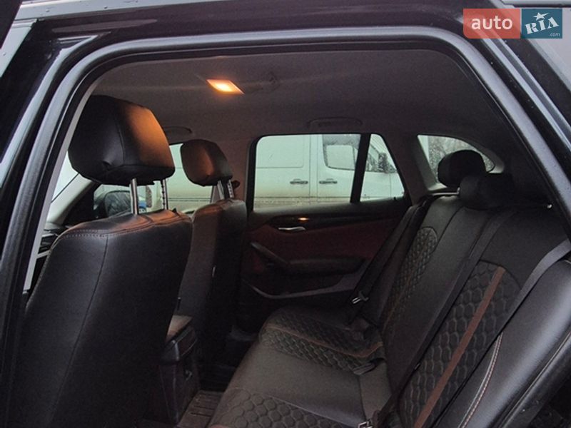 Внедорожник / Кроссовер BMW X1 2012 в Кривом Роге