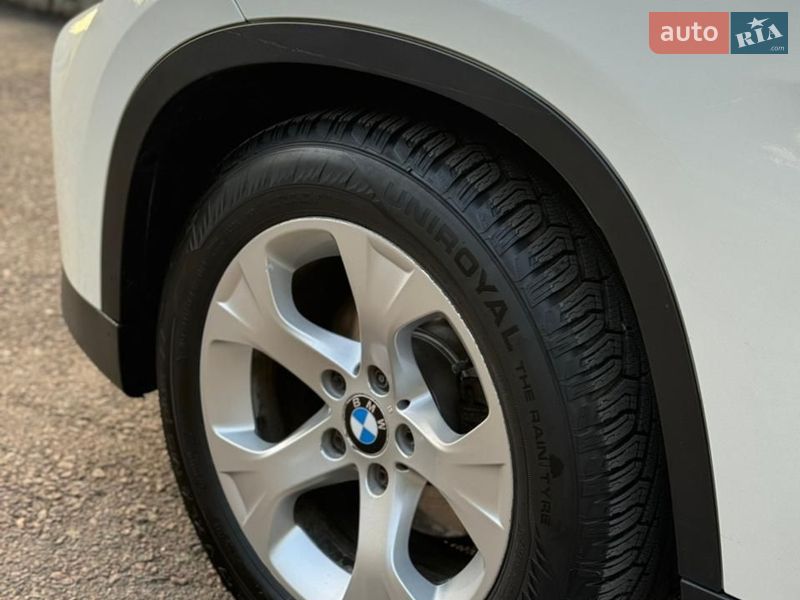 Внедорожник / Кроссовер BMW X1 2011 в Ровно фото 4 Внедорожник / Кроссовер BMW X1 2011 в Ровно