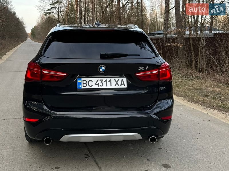 Позашляховик / Кросовер BMW X1 2017 в Ковелі