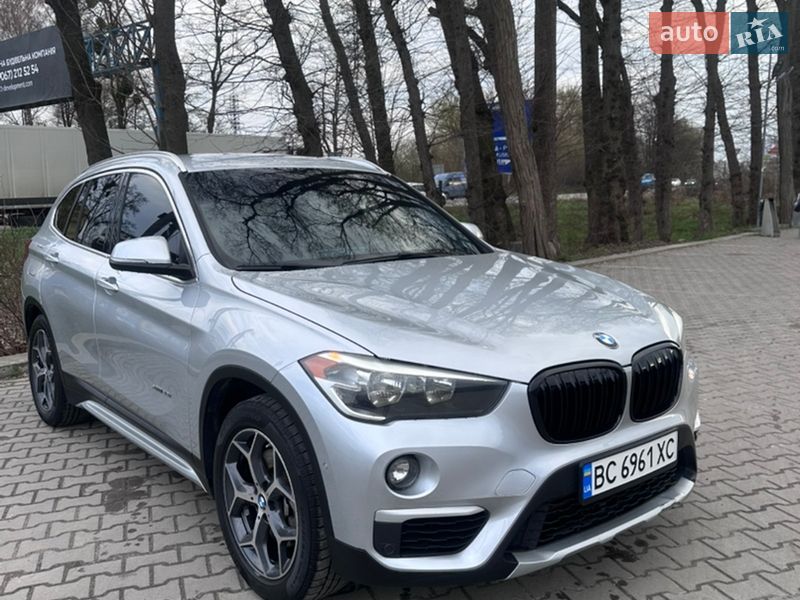 Позашляховик / Кросовер BMW X1 2016 в Львові фото 5 Позашляховик / Кросовер BMW X1 2016 в Львові