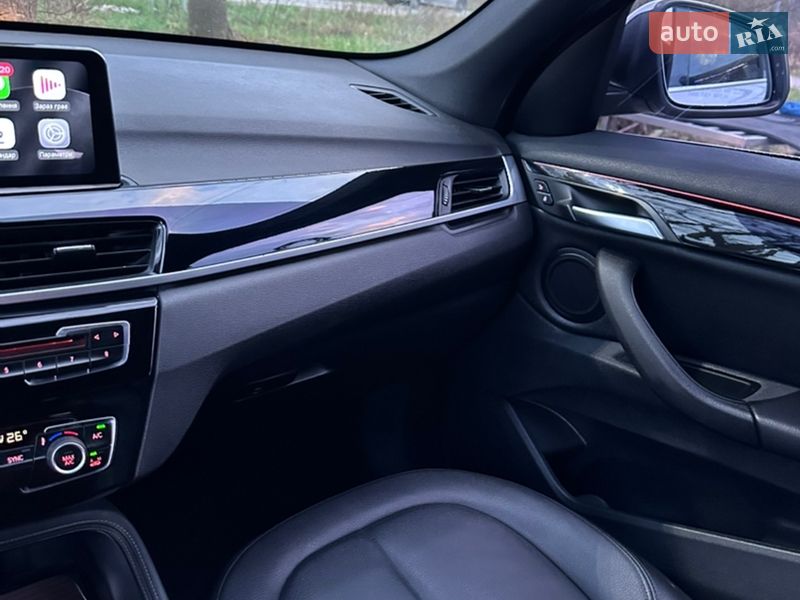 Позашляховик / Кросовер BMW X1 2016 в Львові фото 15 Позашляховик / Кросовер BMW X1 2016 в Львові