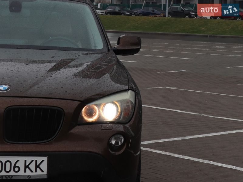 Позашляховик / Кросовер BMW X1 2010 в Києві