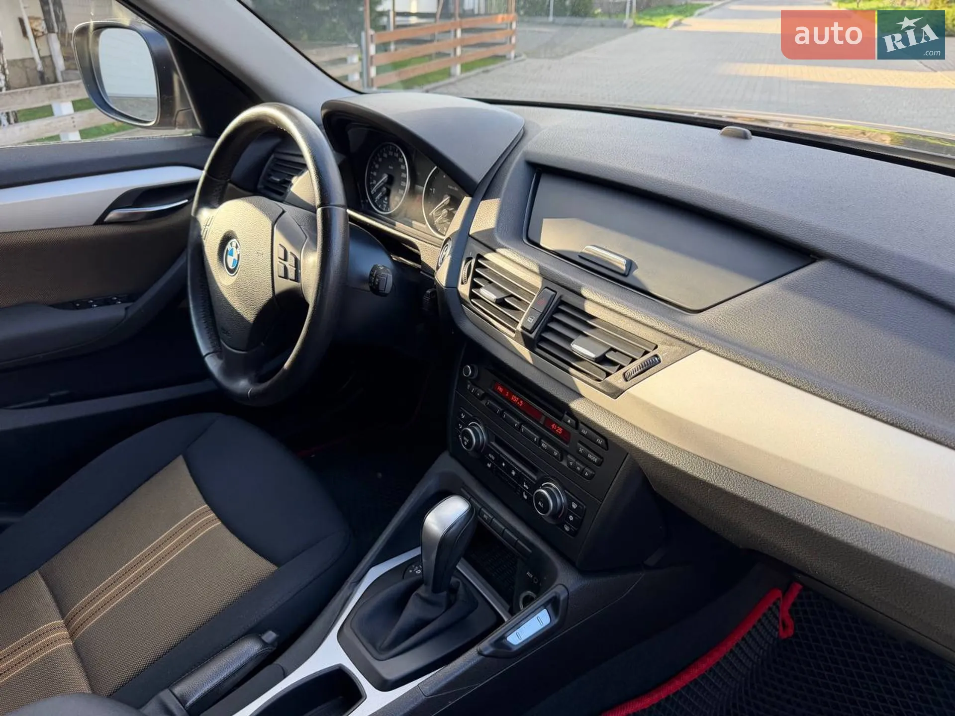 2010 BMW X1 - мініатюра 24