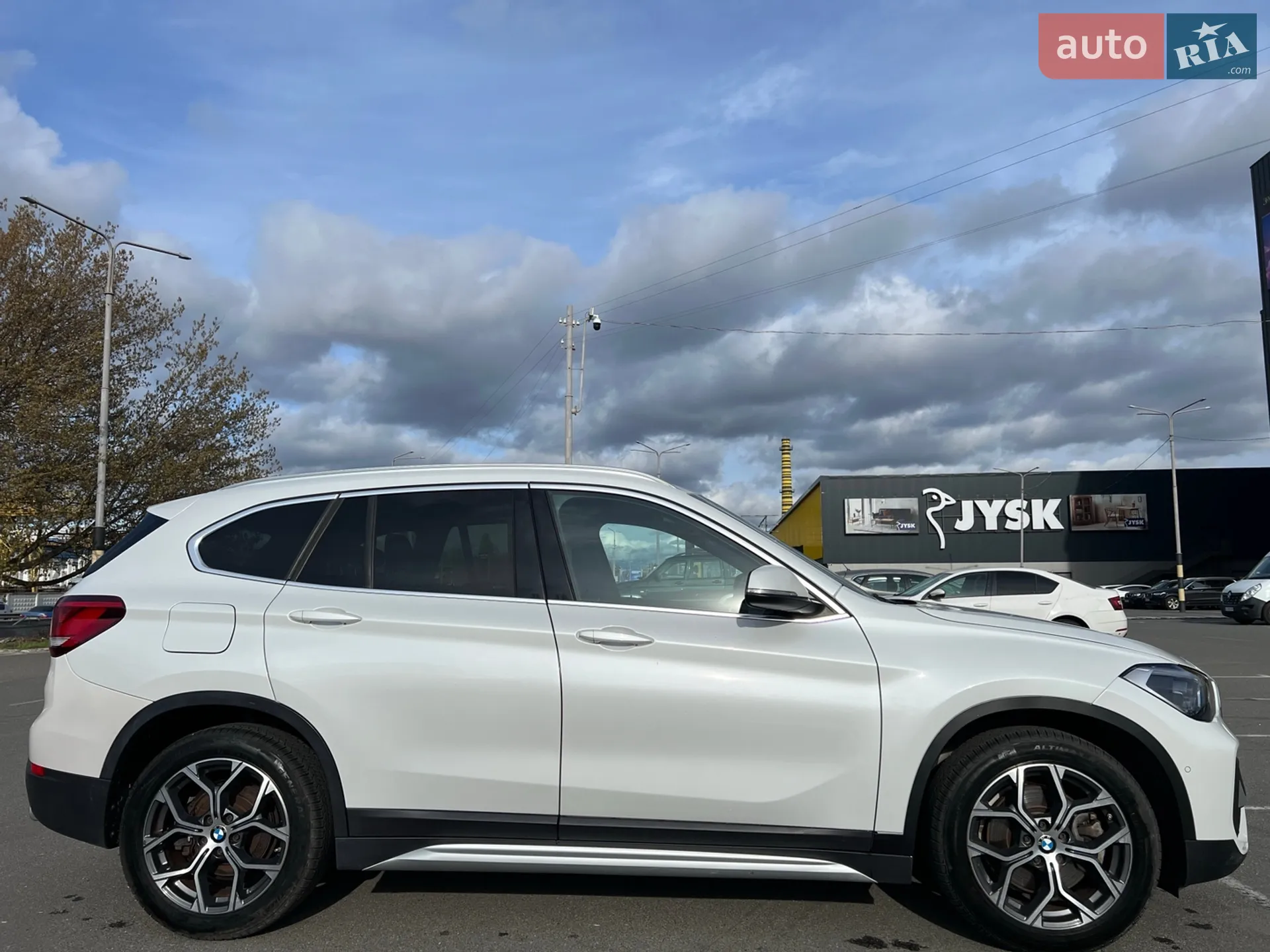 2021 BMW X1 - мініатюра 4