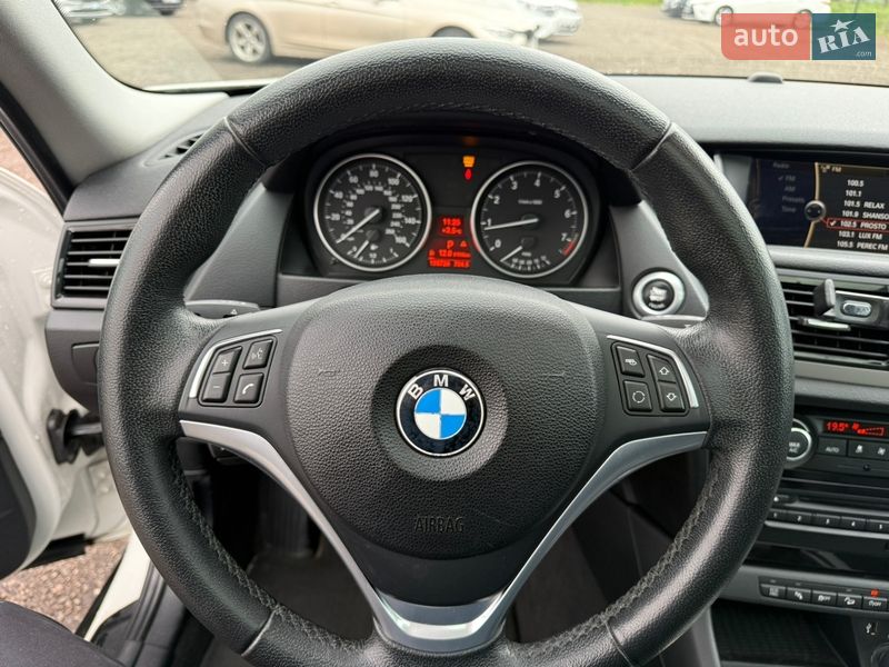 Позашляховик / Кросовер BMW X1 2012 в Києві