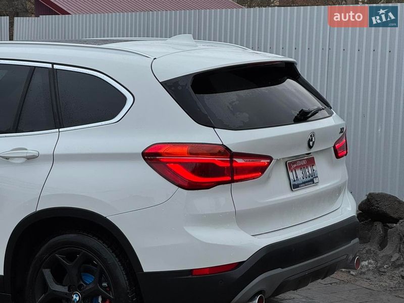 Внедорожник / Кроссовер BMW X1 2016 в Коломые