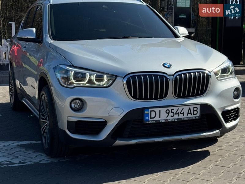 Внедорожник / Кроссовер BMW X1 2017 в Киеве фото 3 Внедорожник / Кроссовер BMW X1 2017 в Киеве
