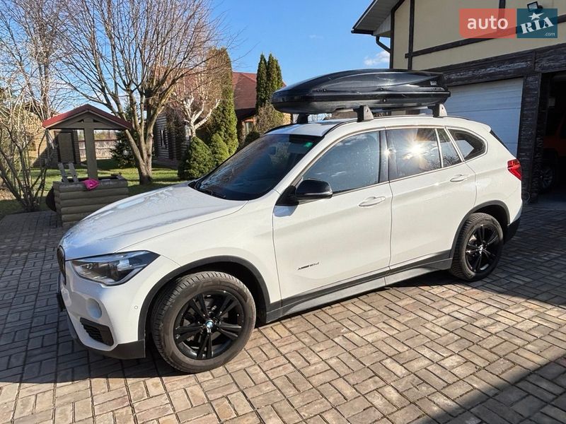 Внедорожник / Кроссовер BMW X1 2018 в Киеве
