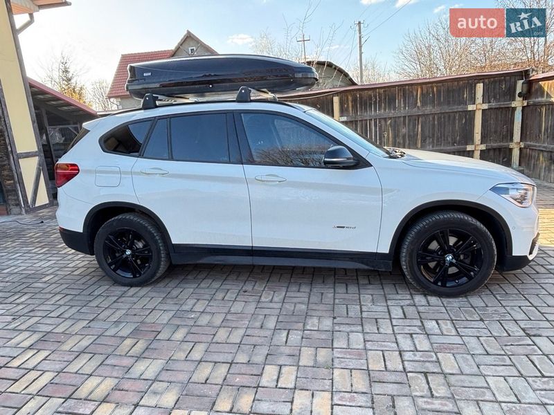 Внедорожник / Кроссовер BMW X1 2018 в Киеве